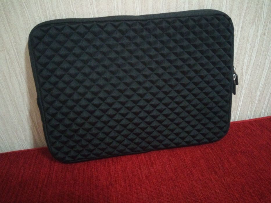 Сумка-чехол для ноутбука диагонали 13-13,3" от фирмы iCozzier
