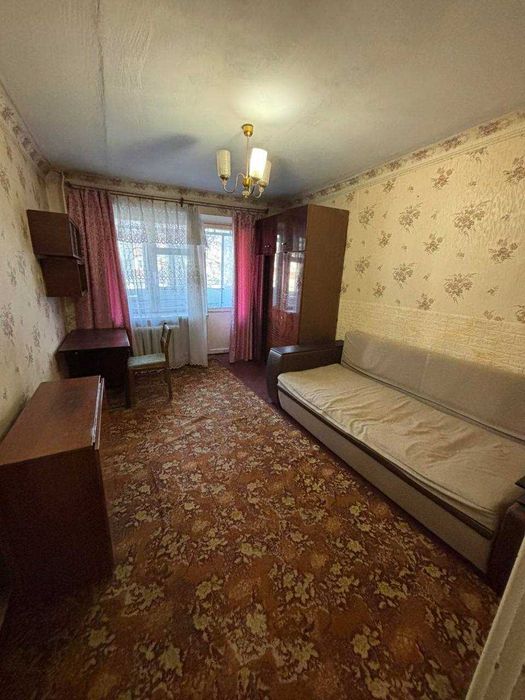 Здам в оренду 2х кімнатну квартиру в житловому стані на Виставці!