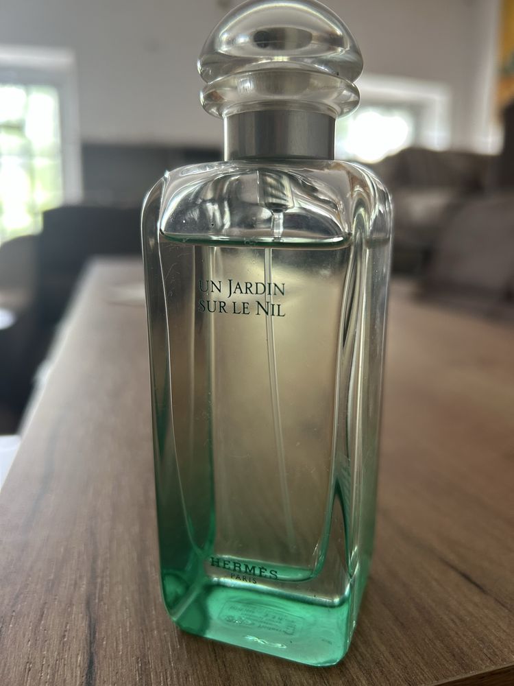 Chanel, Hermes, Burberry, Zarkoperfume