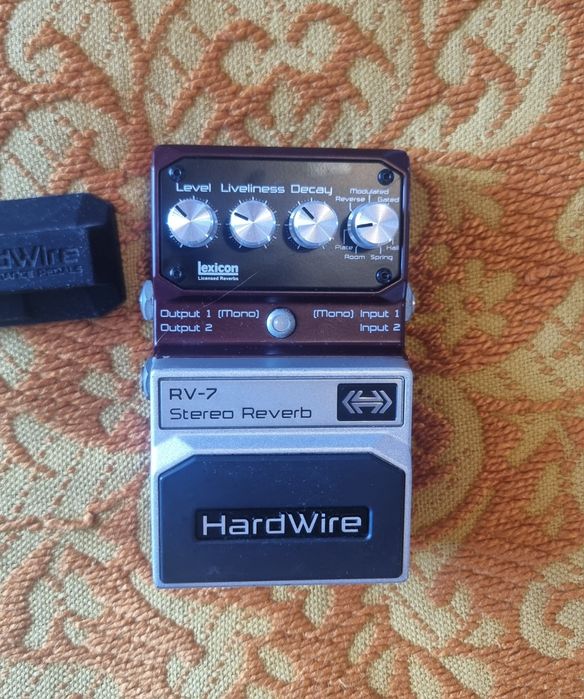 Digitech Hardwire RV-7 Stereo Reverb [Raro]