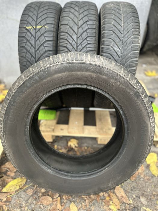 Продам пару зимових шин ,гуми Continental 195/65R15
