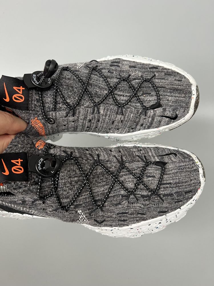 Оригінальні Кросівки NIKE SPACE HIPPIE 04 42.5р.27см.