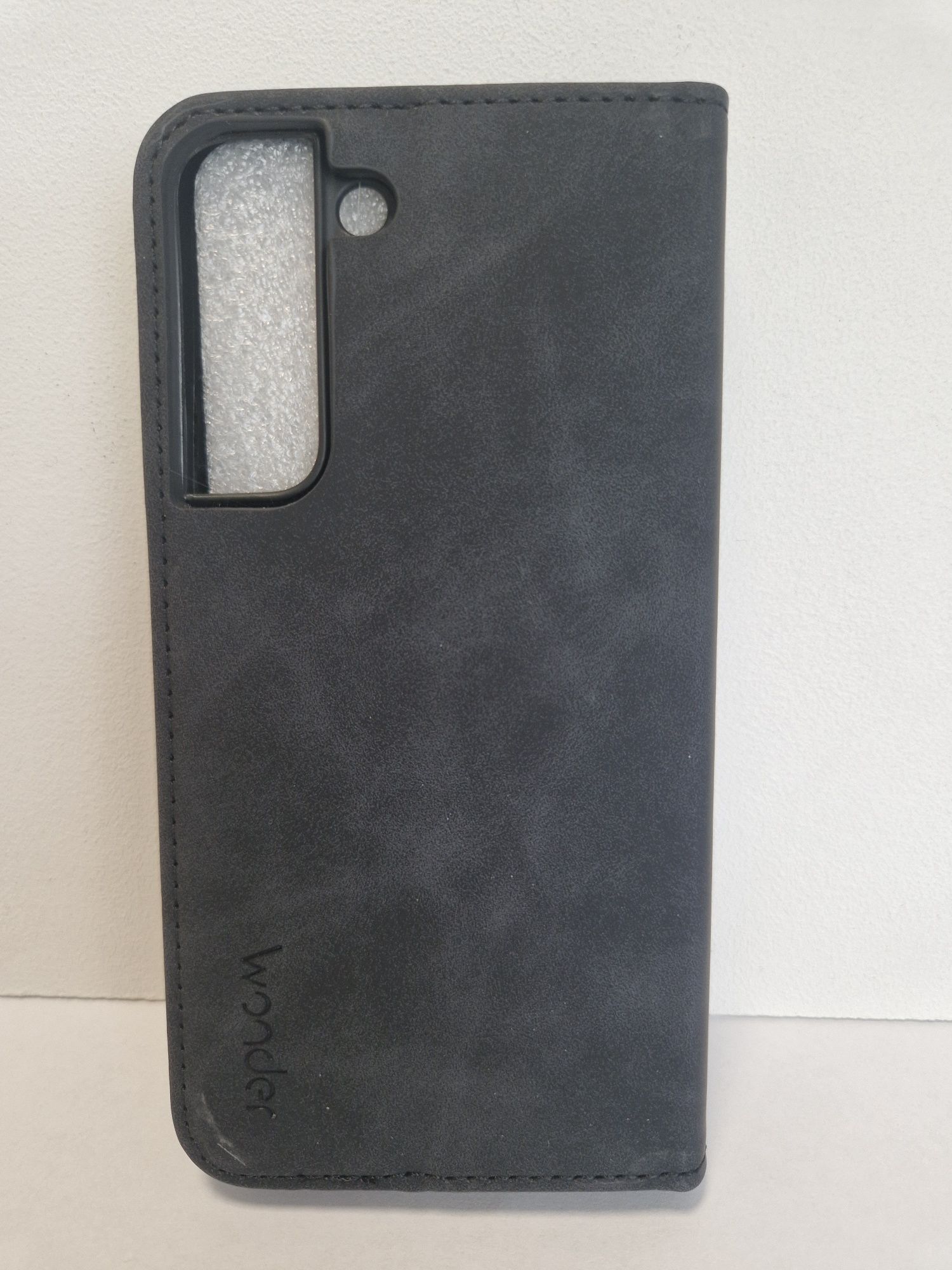 Kabura Wonder Smart do Samsung Galaxy S22 czarna