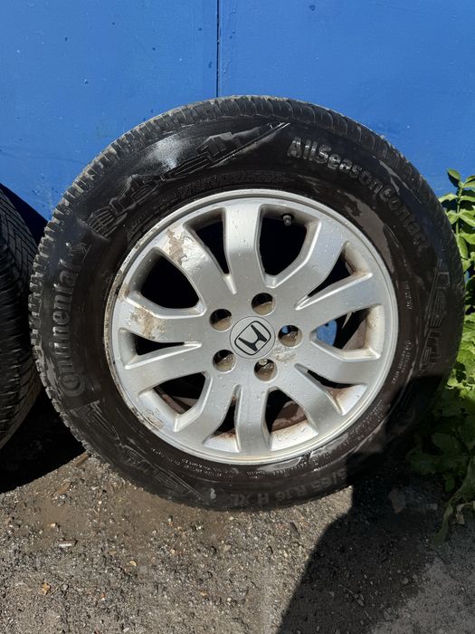 Диски Honda  з резиною 215/65R16