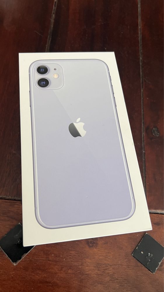 Iphone 11 128gb fiolet, super stan + gratisy