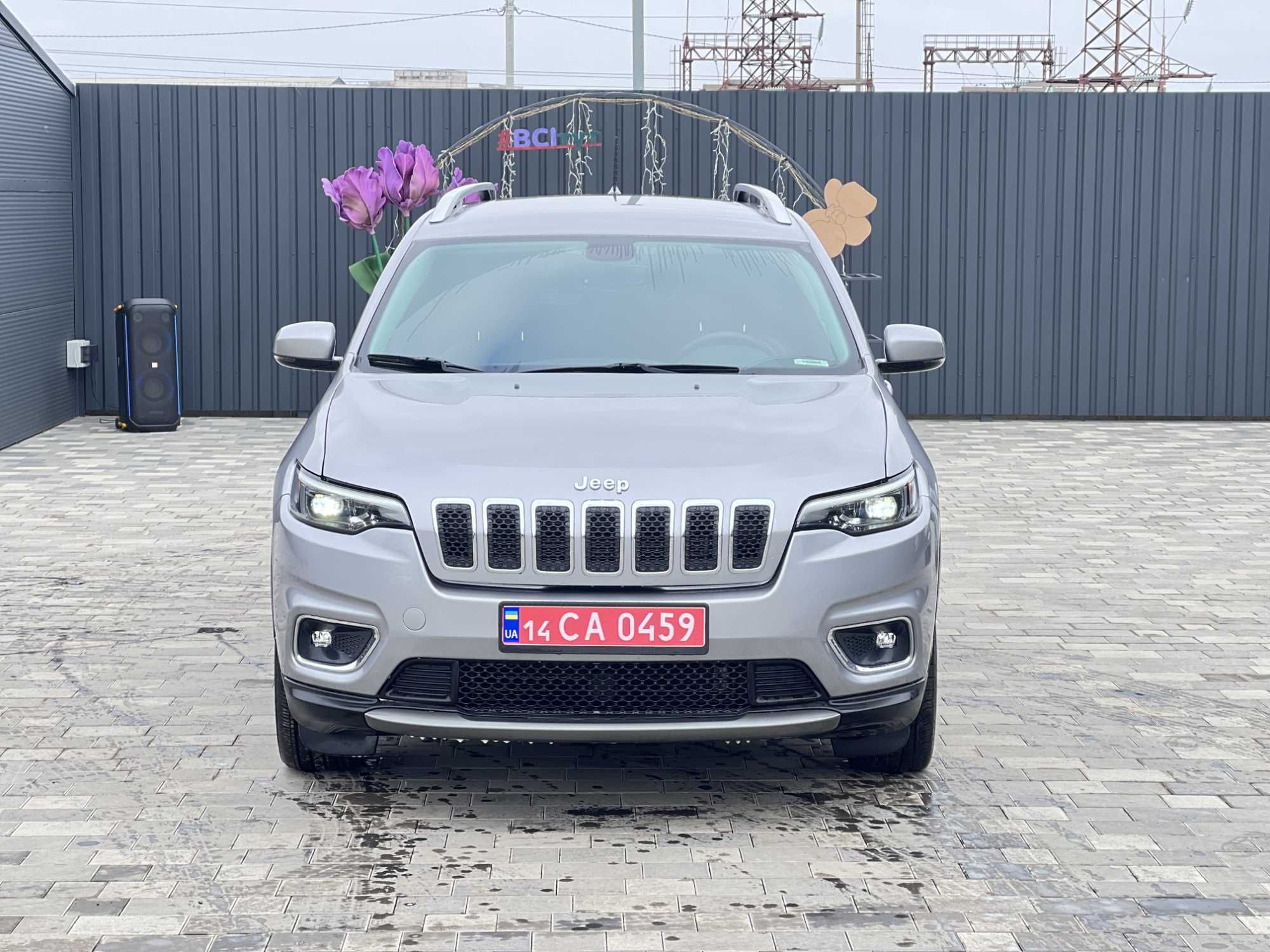 Продам Jeep Cherokee 2019