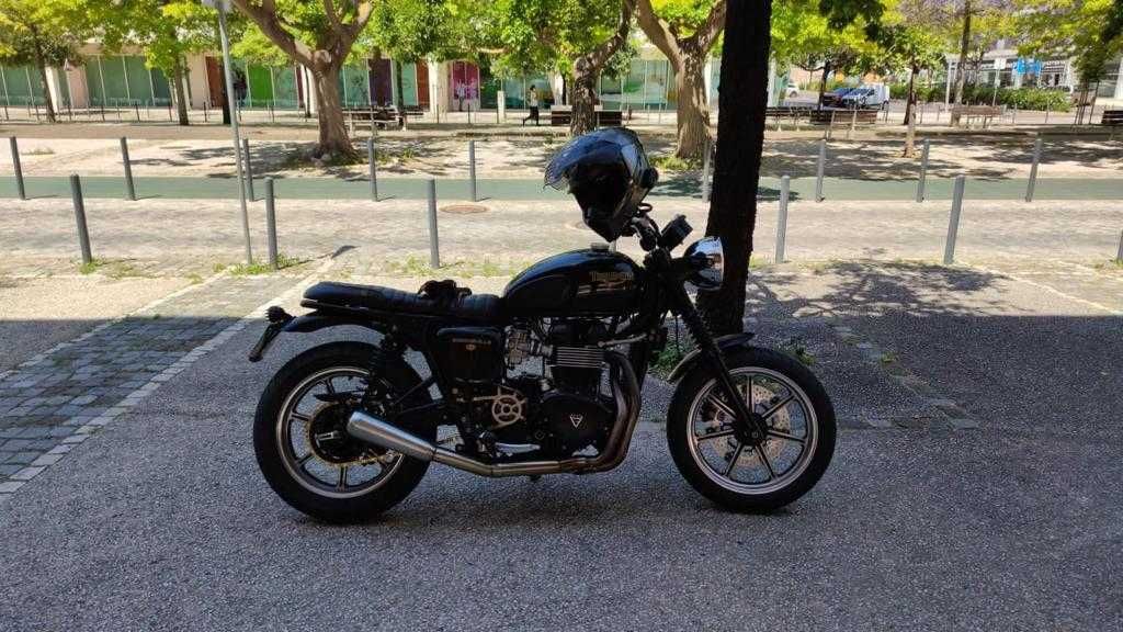 Triumph Boneville T100