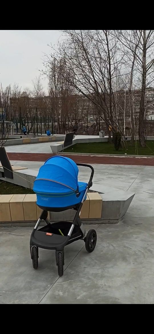 Супер транспорт Stokke Trailz