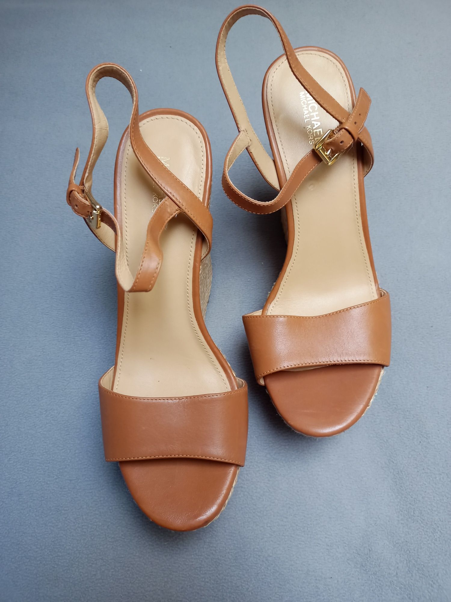 MICHAEL KORS Buty espadryle koturna haftowane Michael Kors