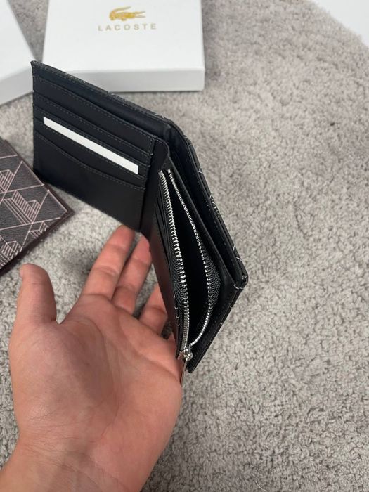 Гаманець Lacoste вже в Україні