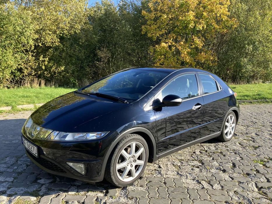 Honda Civic Honda Civic VIII UFO 1.8 • 2007 • Benzyna • 140KM • Bezwypadkowa