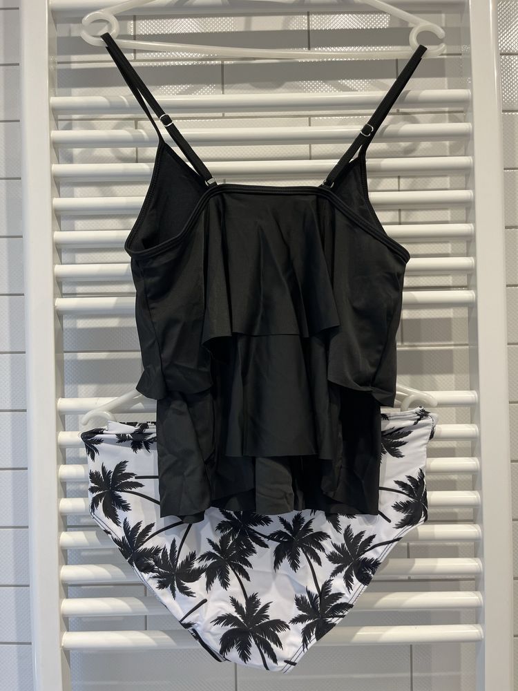 Bikini tankini (strój kąpielowy)