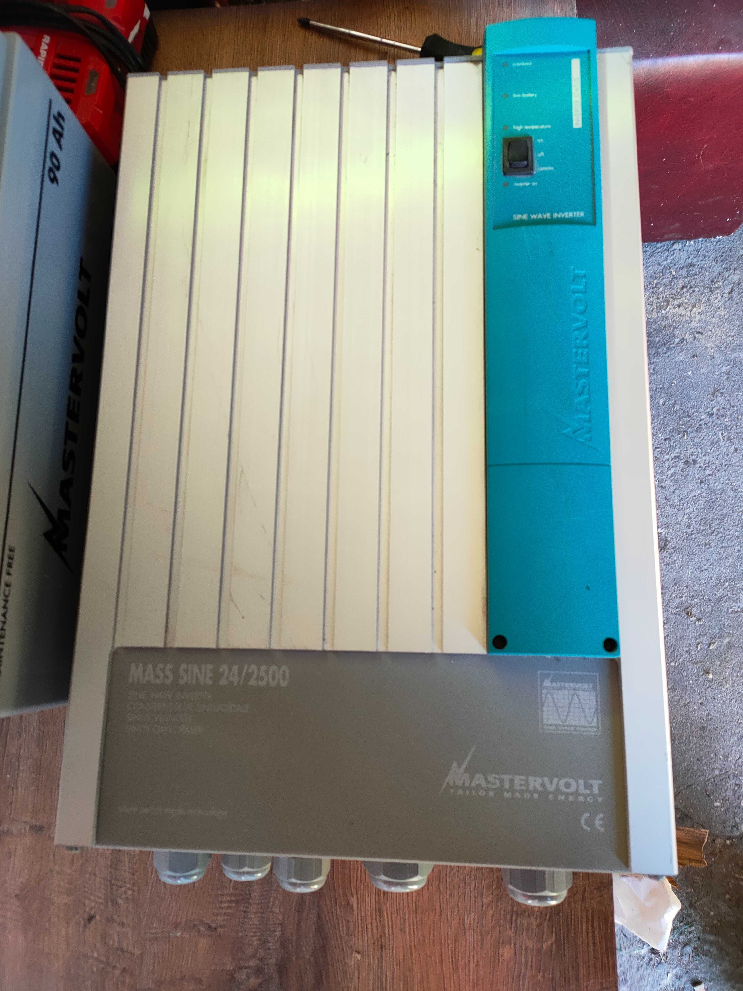 Inwerter Mastervolt