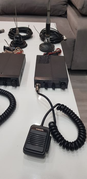 Рації автомобільні 12/24V.