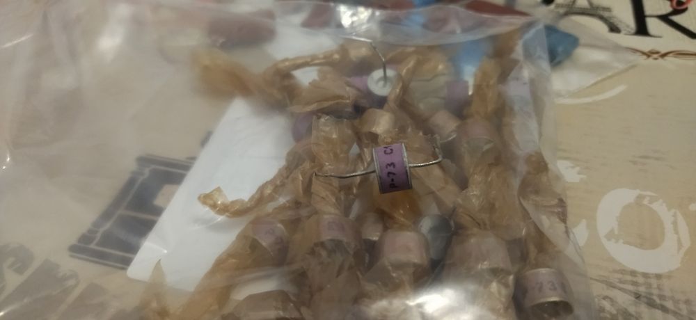 Розрядник Р-73 радіодеталі