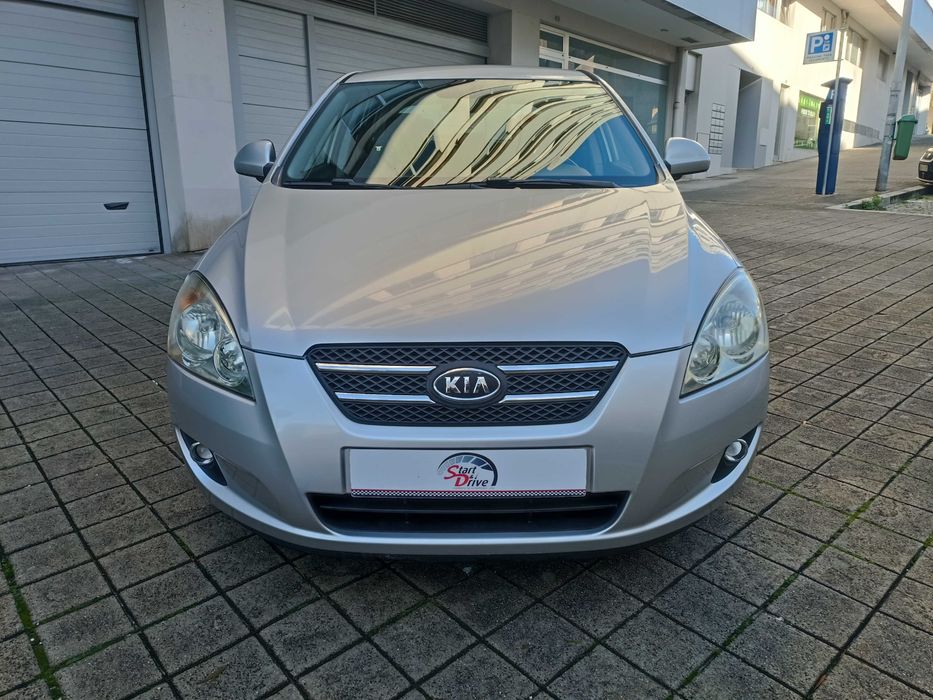 kia ceed 1.6 crdi 115cv de 2009 5 portas nacional