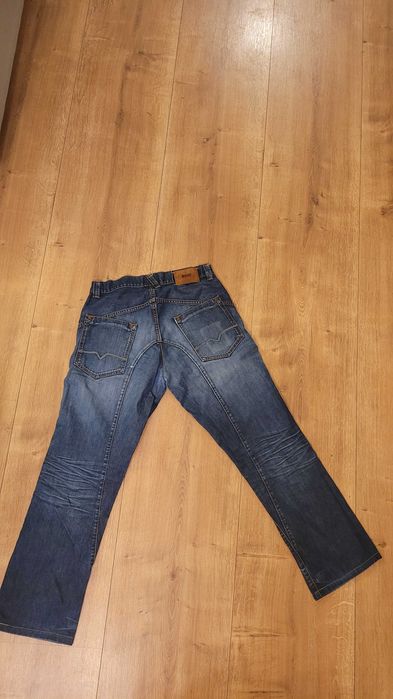 Spodnie jeansowe hugo boss