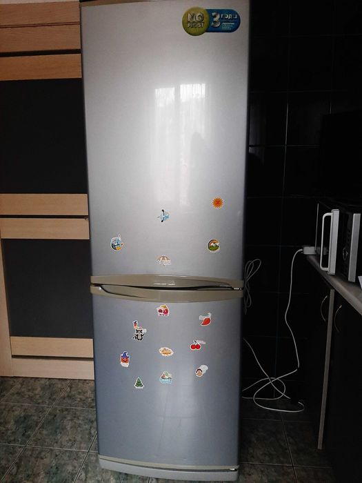 Холодильник двокамерний б/у