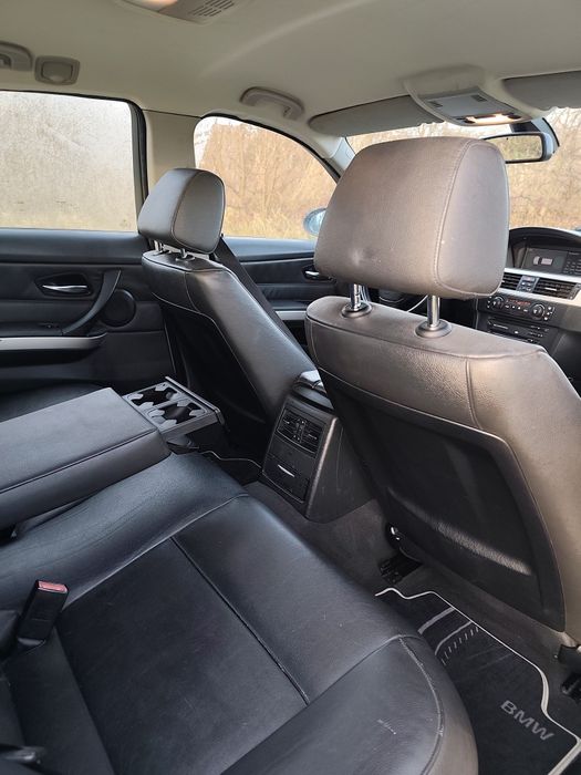 BMW e91 320D 163KM 6 biegów | Xenon | Komputer | Skóry