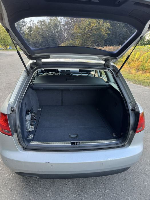 Sprzedam Audi A4B7 2.0 TDI