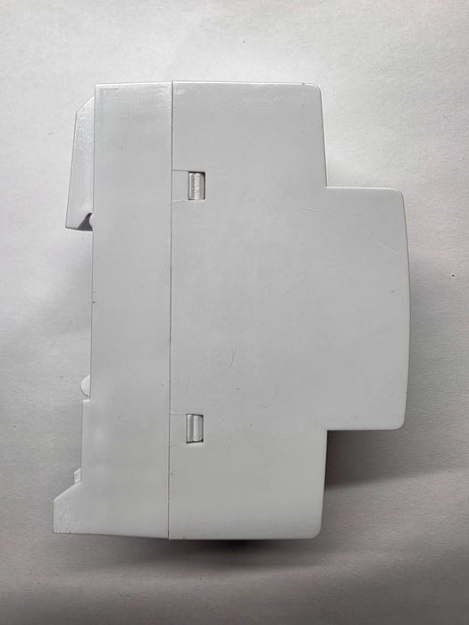 Реле напруги Зубр ZUBR MF2 red 63A mf2-63