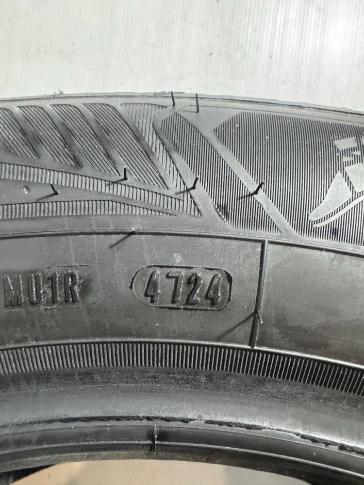 225/65r17 GoodYear Vector 4Seasons Gen-3 SUV 106V XL 2024