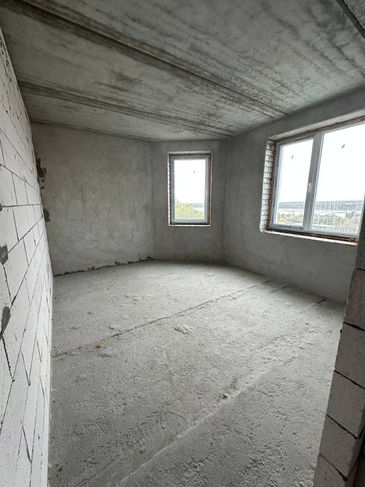 Продам 2х кімнатну  квартиру в новобудові