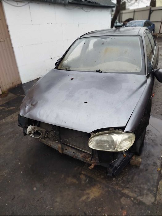 Двигун мотор Kia Sephia 2 1.8 L Carens Spectra Shuma T8D