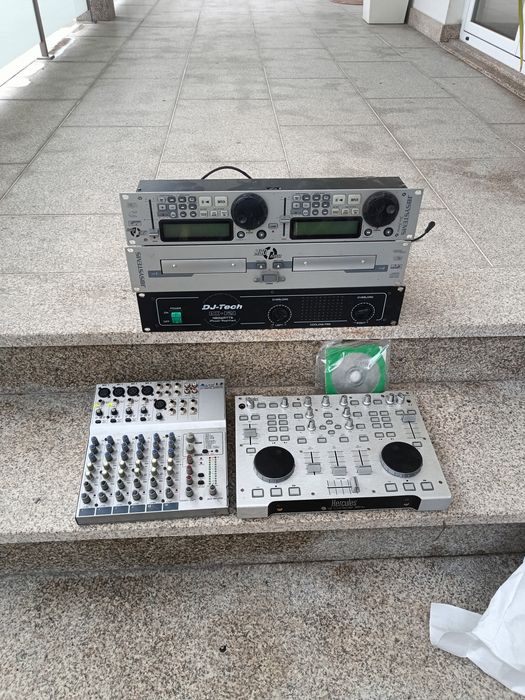 Material de som como novo