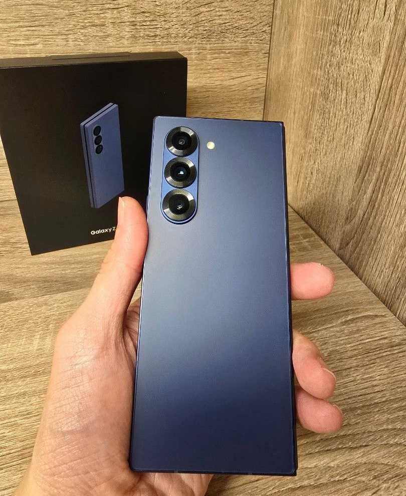 Samsung Galaxy Z Fold 6 **12gb/512gb** c/fatura e garantia