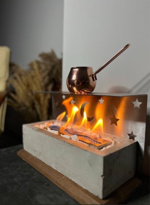 Биокамин с тепловым экраном. Для дома / квартиры