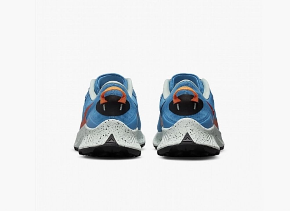 Оригінал 100% Кросівки Nike Pegasus Trail 3. (26см, 26,5см) Літо