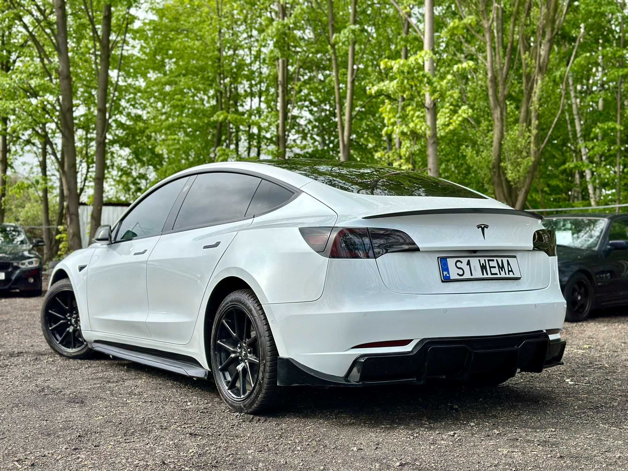 Tesla Model 3 2019r. RWD 239KW Panorama Czujniki LED