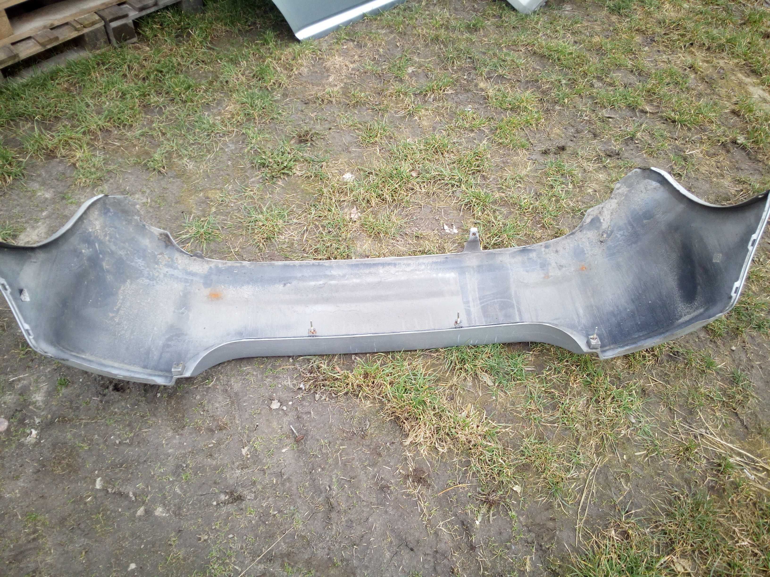 Toyota corolla e12 02- zderzak tył hetbeck