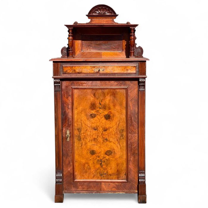 001 Vertiko eklektyczne, orzech, szafka bieliźniarka komoda