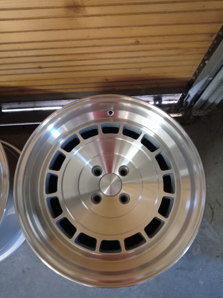 Felgi Wzór ROTIFORM mx-5 BMW E30 E21 honda Civic golf MK1 MK2 MK3 4x10