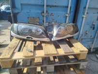 BMW E46 seria 3 lampa lampy prawa lewa przód Xenon spryski