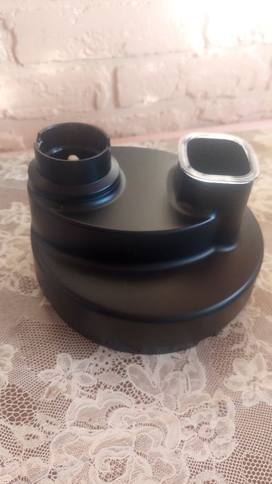 Продаю кришку редуктор для блендера Liberton LHB-0313, Camry CR 4623