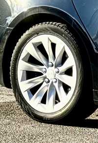 Диски с резиной зима R19*8,5J Tesla S/X 245/45/19 Nokian Hakkapeliitta