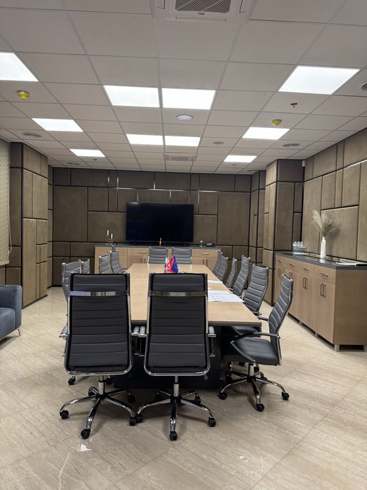 Здам офіс в бізнес-центрі "Summit" вул. Грушевського, 9б.