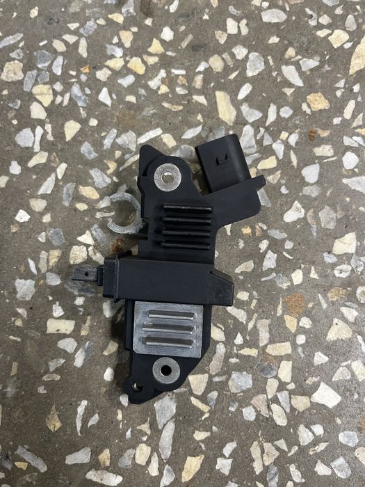 Реле регулятор напруги Vito 639