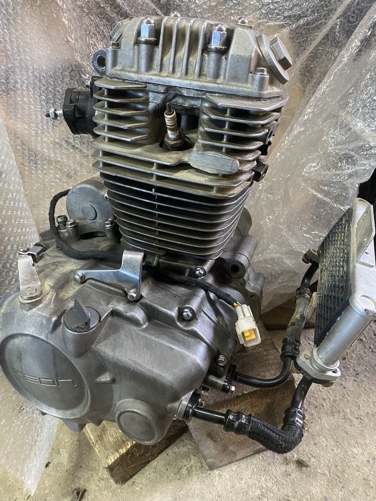 Двигун Geon  250 / 166fmm