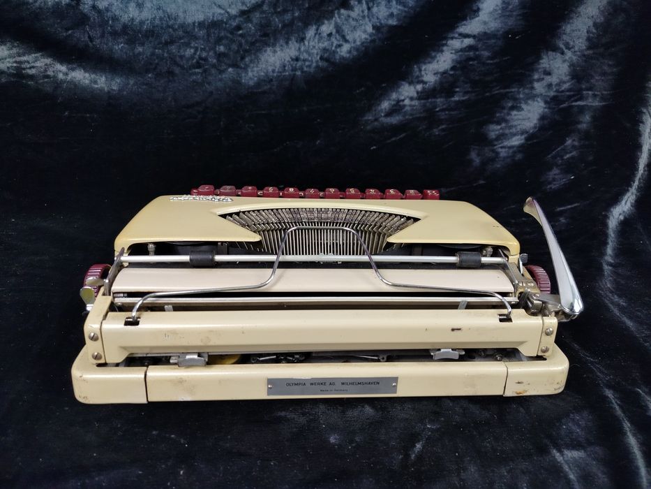 Olympia splendid 33 stara maszyna do pisania