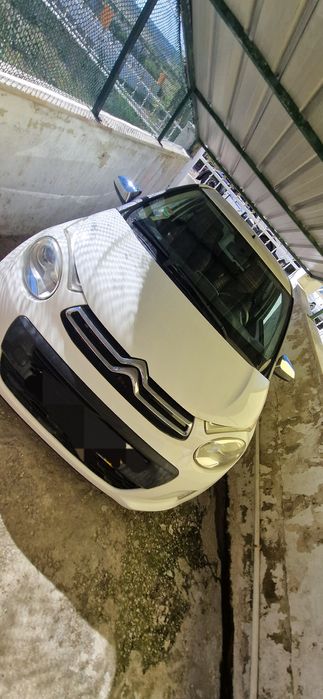Citroen C1  com poucos kilometros