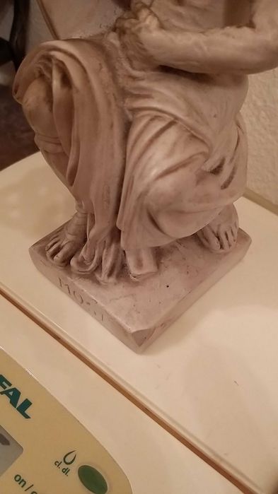 estatueta Moisés muito antiga e pesada