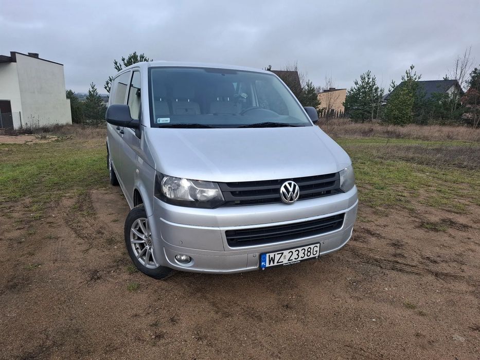Volkswagen Transporter Transporter T5 2012 rok 140 KM 6 osobowy
