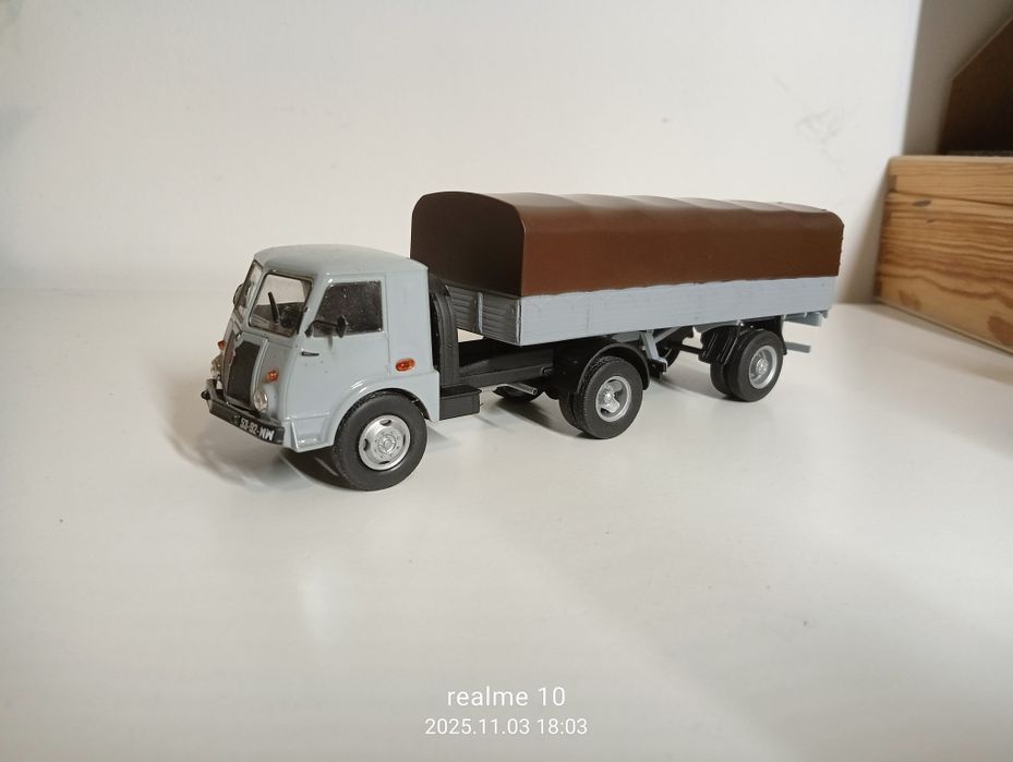 Star 25 z naczepa 1/43 Kultowe Ciężarówki PRL-u