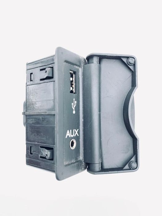 Блок Роз'єм USB AUX Renault Laguna III Megane III