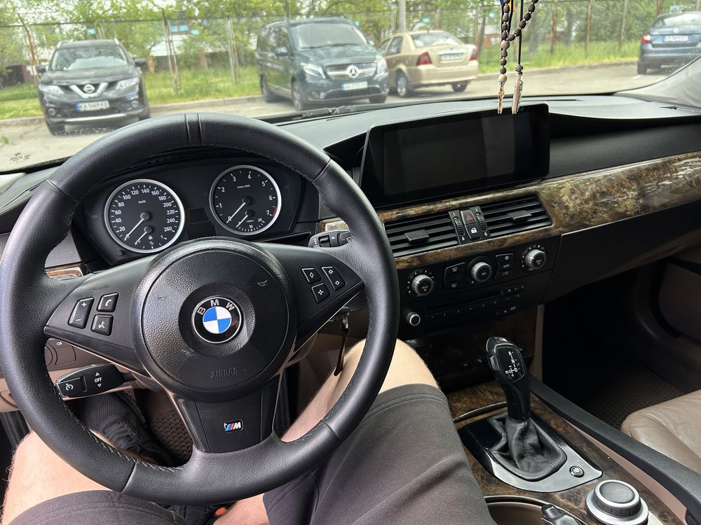 BMW E60   M54b30