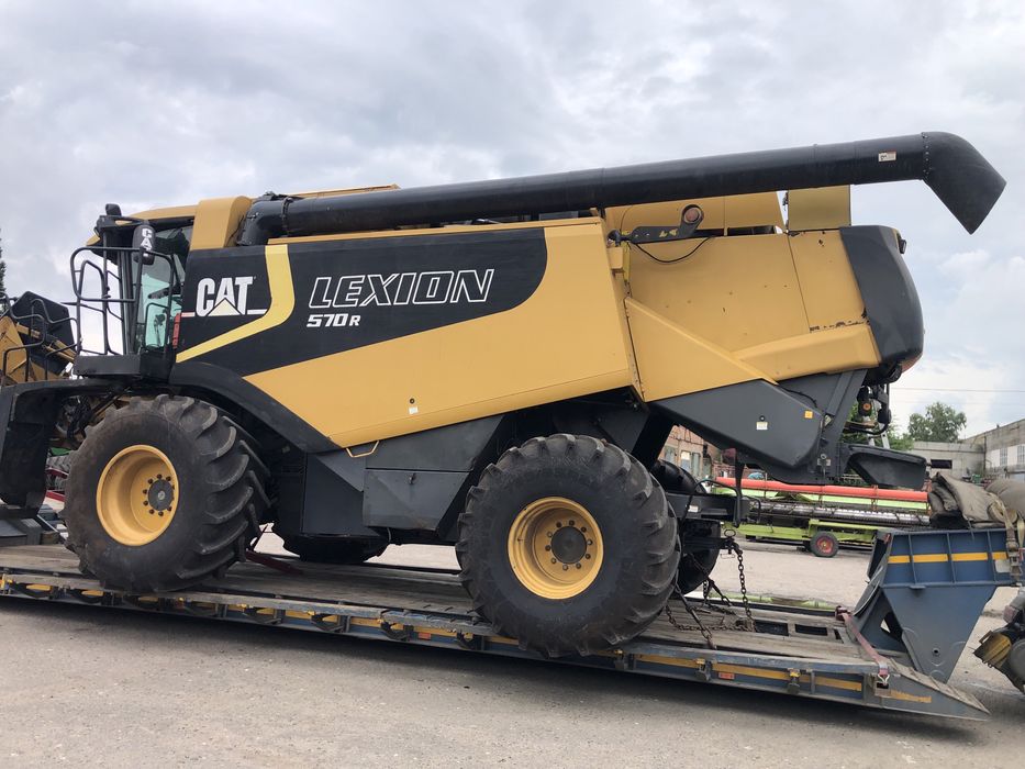 CLAAS Lexion CAT 570